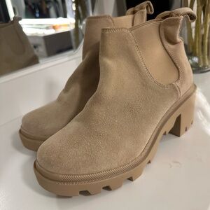 Steve madden Heeled Booties Size 6.5 Women. Brand new no box included.